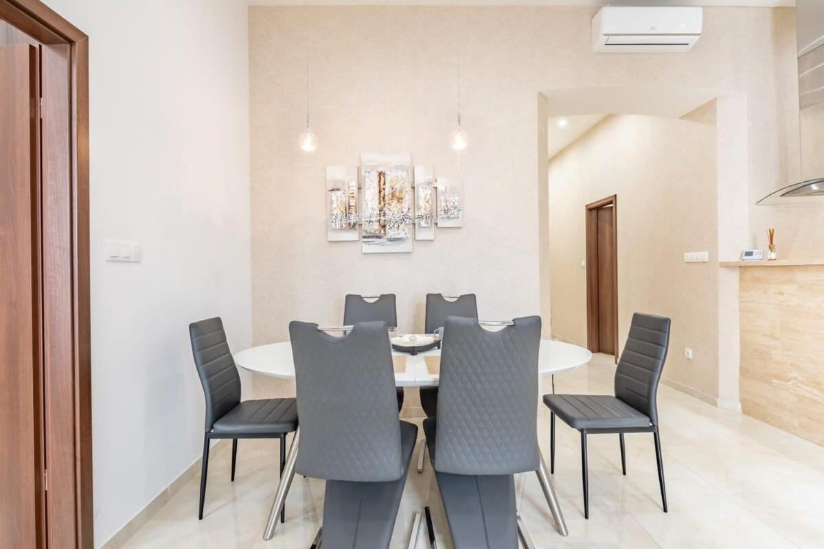 Splendid Perfectly Located Flat With Sauna Διαμέρισμα Βουδαπέστη Εξωτερικό φωτογραφία
