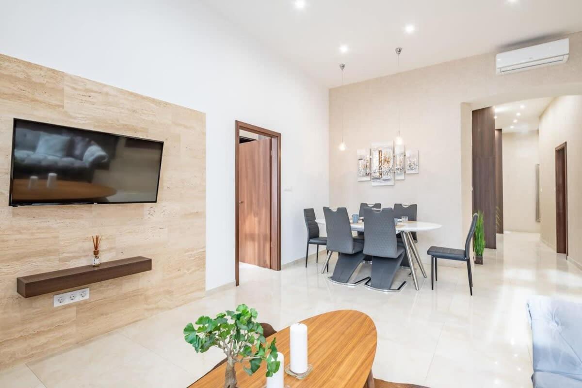 Splendid Perfectly Located Flat With Sauna Διαμέρισμα Βουδαπέστη Εξωτερικό φωτογραφία