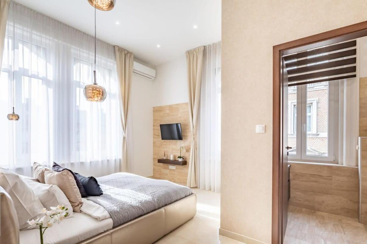 Splendid Perfectly Located Flat With Sauna Διαμέρισμα Βουδαπέστη Εξωτερικό φωτογραφία