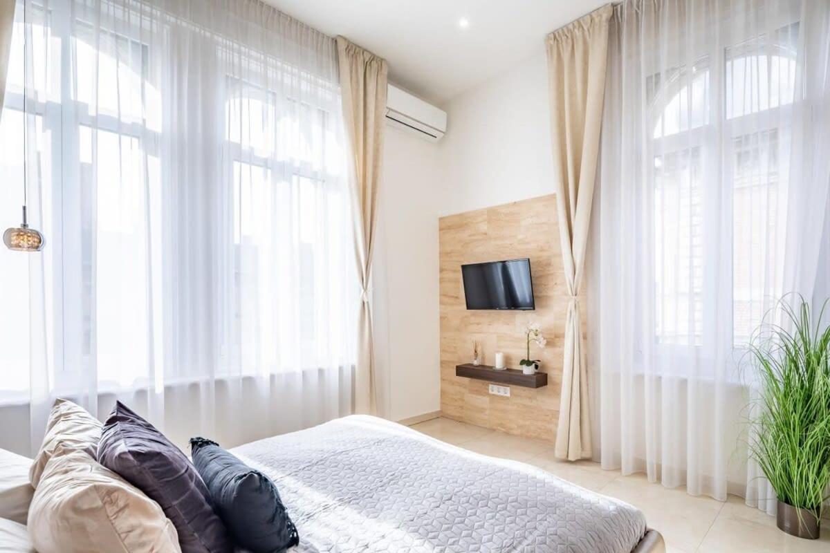 Splendid Perfectly Located Flat With Sauna Διαμέρισμα Βουδαπέστη Εξωτερικό φωτογραφία