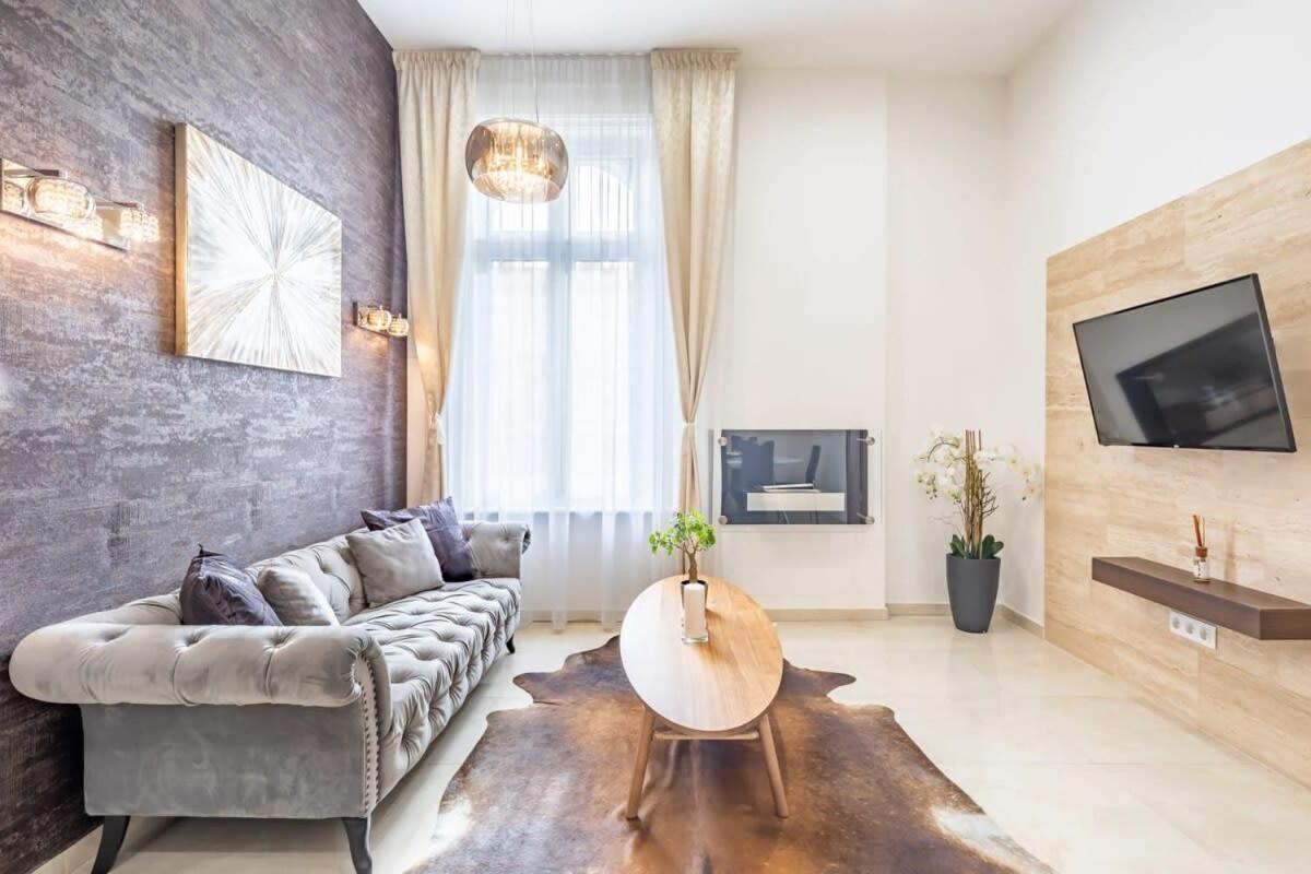 Splendid Perfectly Located Flat With Sauna Διαμέρισμα Βουδαπέστη Εξωτερικό φωτογραφία